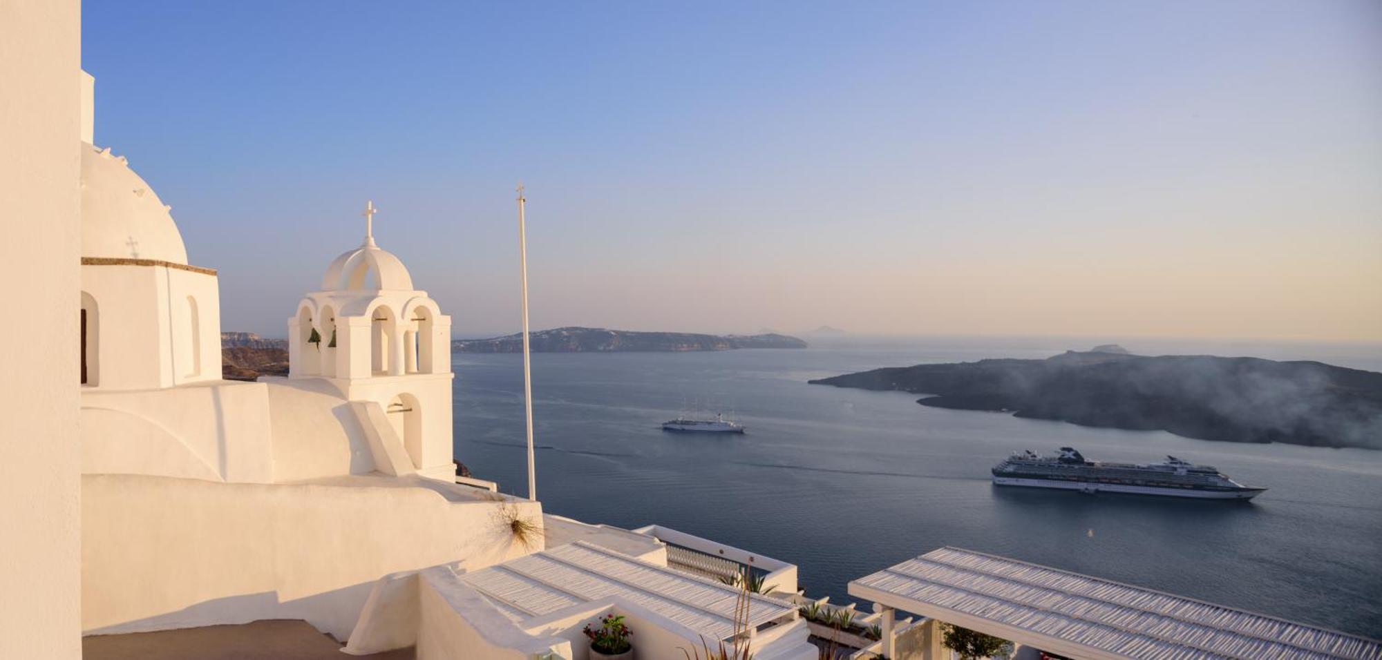 Anemos Family Suites Fira  Exteriér fotografie