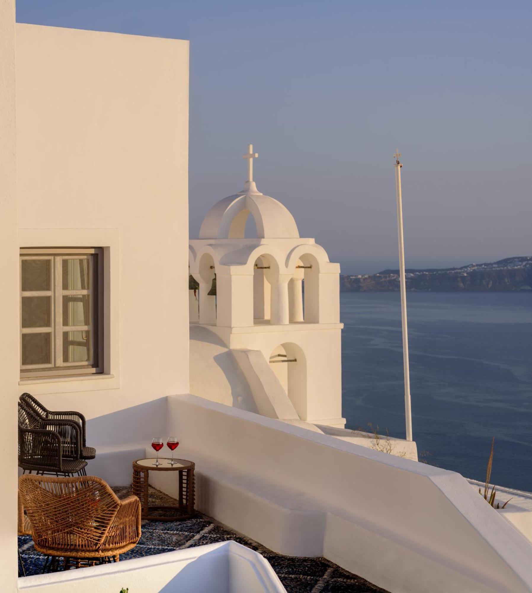 Anemos Family Suites Fira  Exteriér fotografie