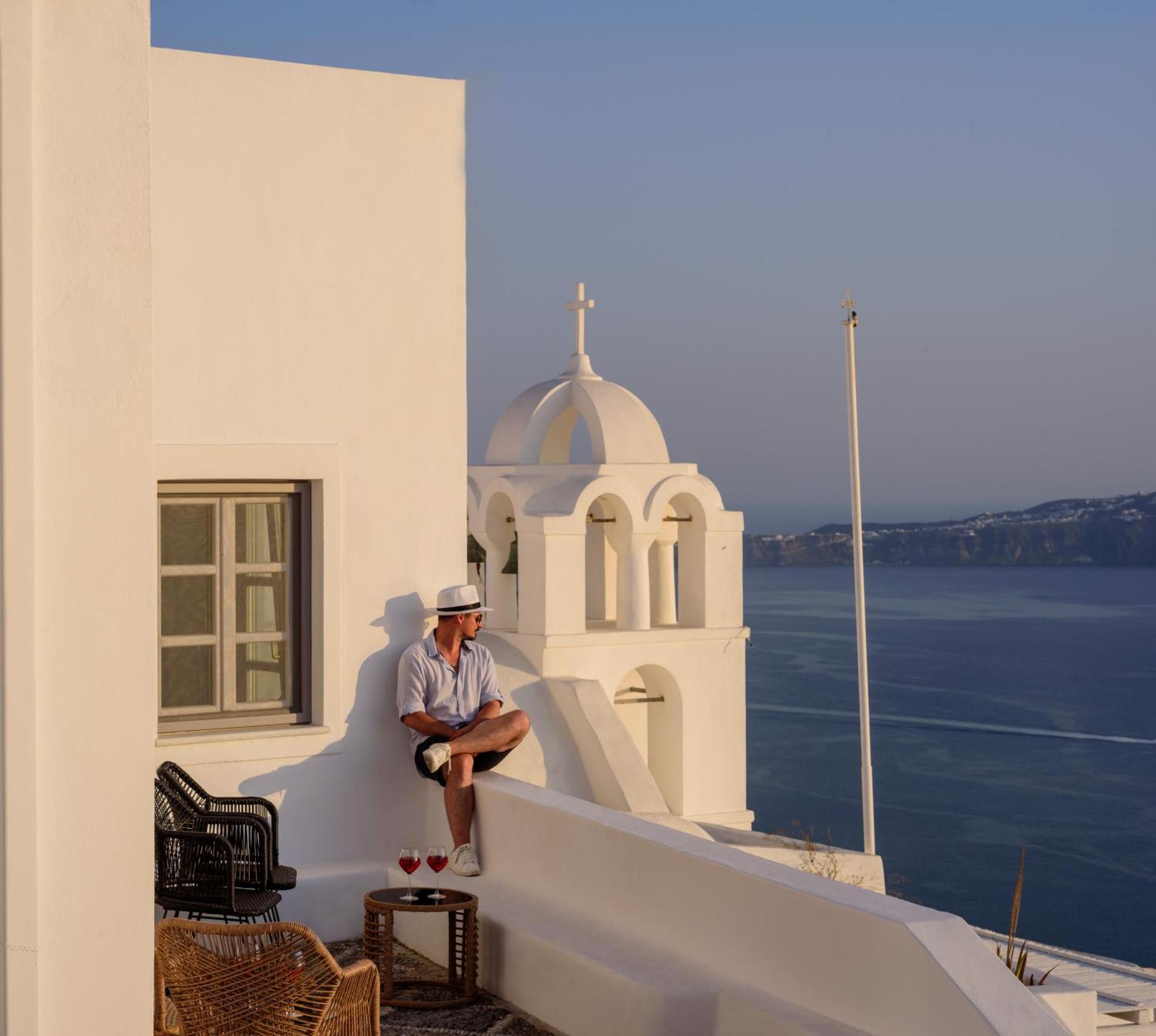 Anemos Family Suites Fira  Exteriér fotografie