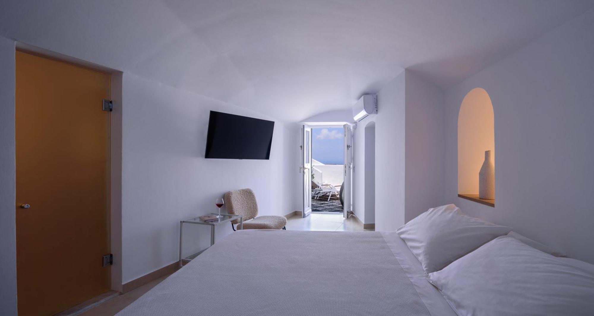 Anemos Family Suites Fira  Exteriér fotografie
