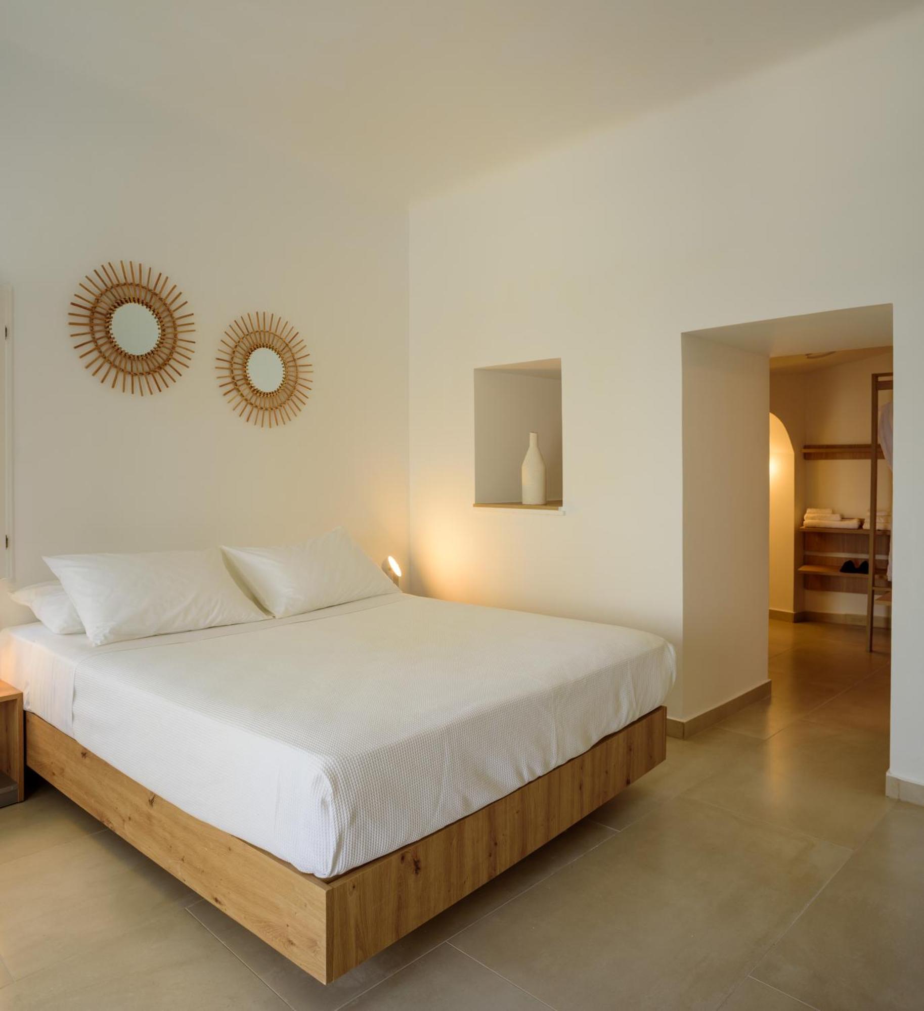 Anemos Family Suites Fira  Exteriér fotografie